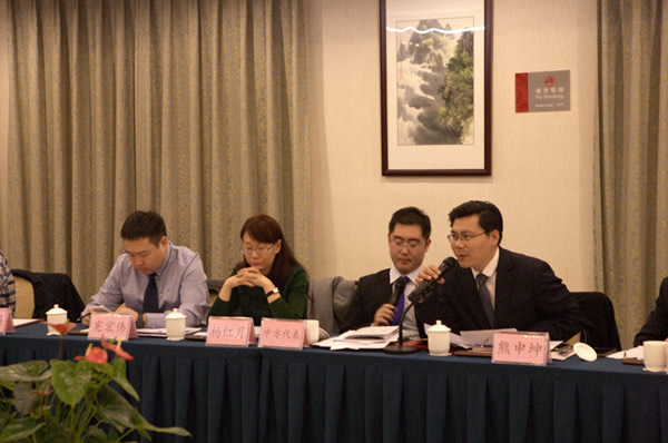 美国拉斯维加斯市市长一行访华 出席中美政企代表团交流会(图3) 美国拉斯维加斯市市长一行访华 出席中美政企代表团交流会(图3)